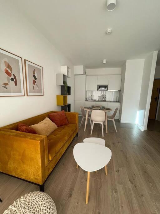 Апартаменты Modern Tower Apartament Гдыня Экстерьер фото